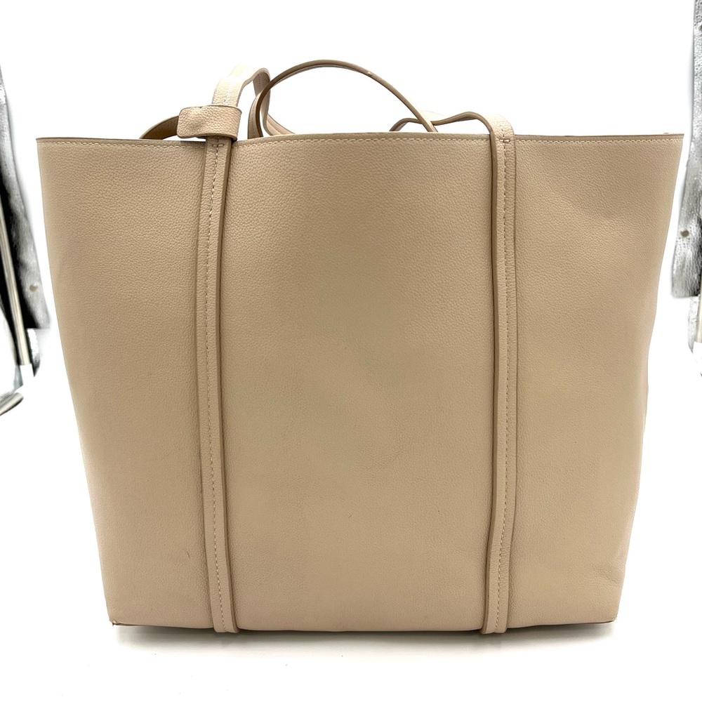 Forever 21 Beige Tote W/Detachable bag (B0001)